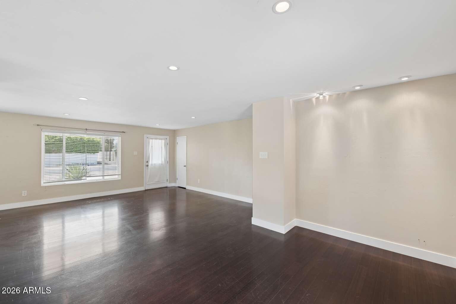 3817 N 49TH Place