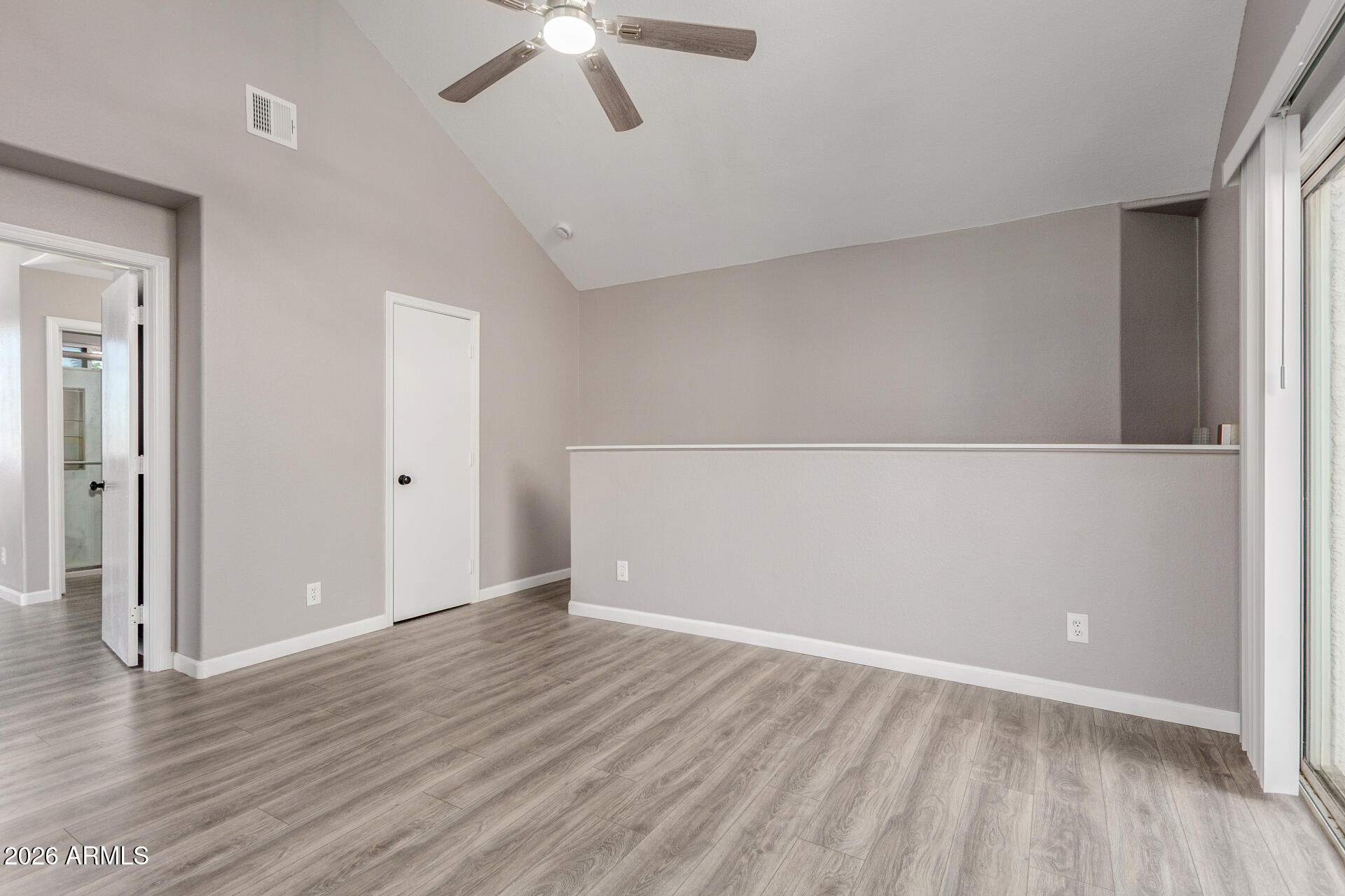 1633 E LAKESIDE Drive 67