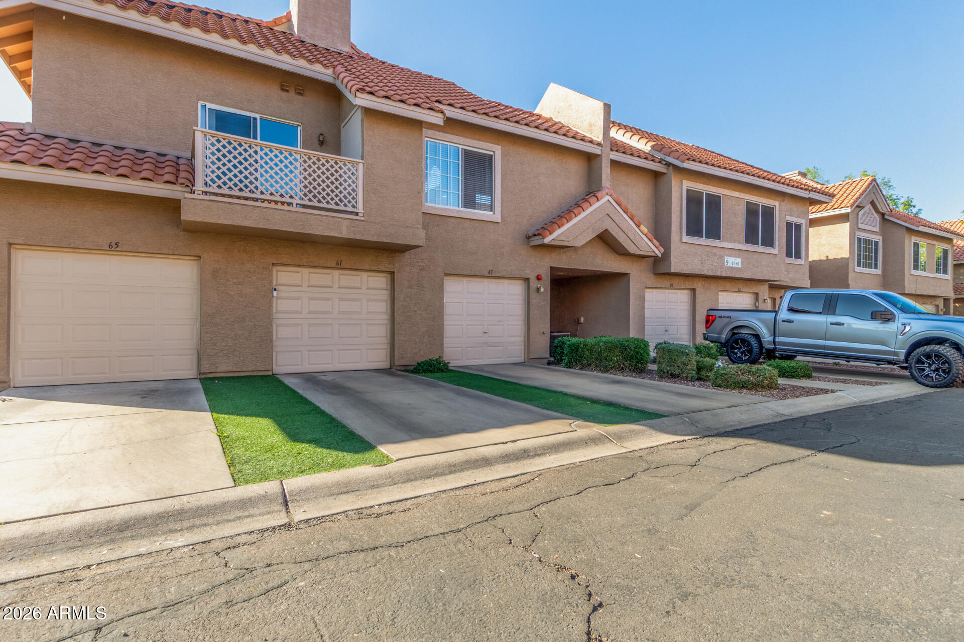 1633 E LAKESIDE Drive 67