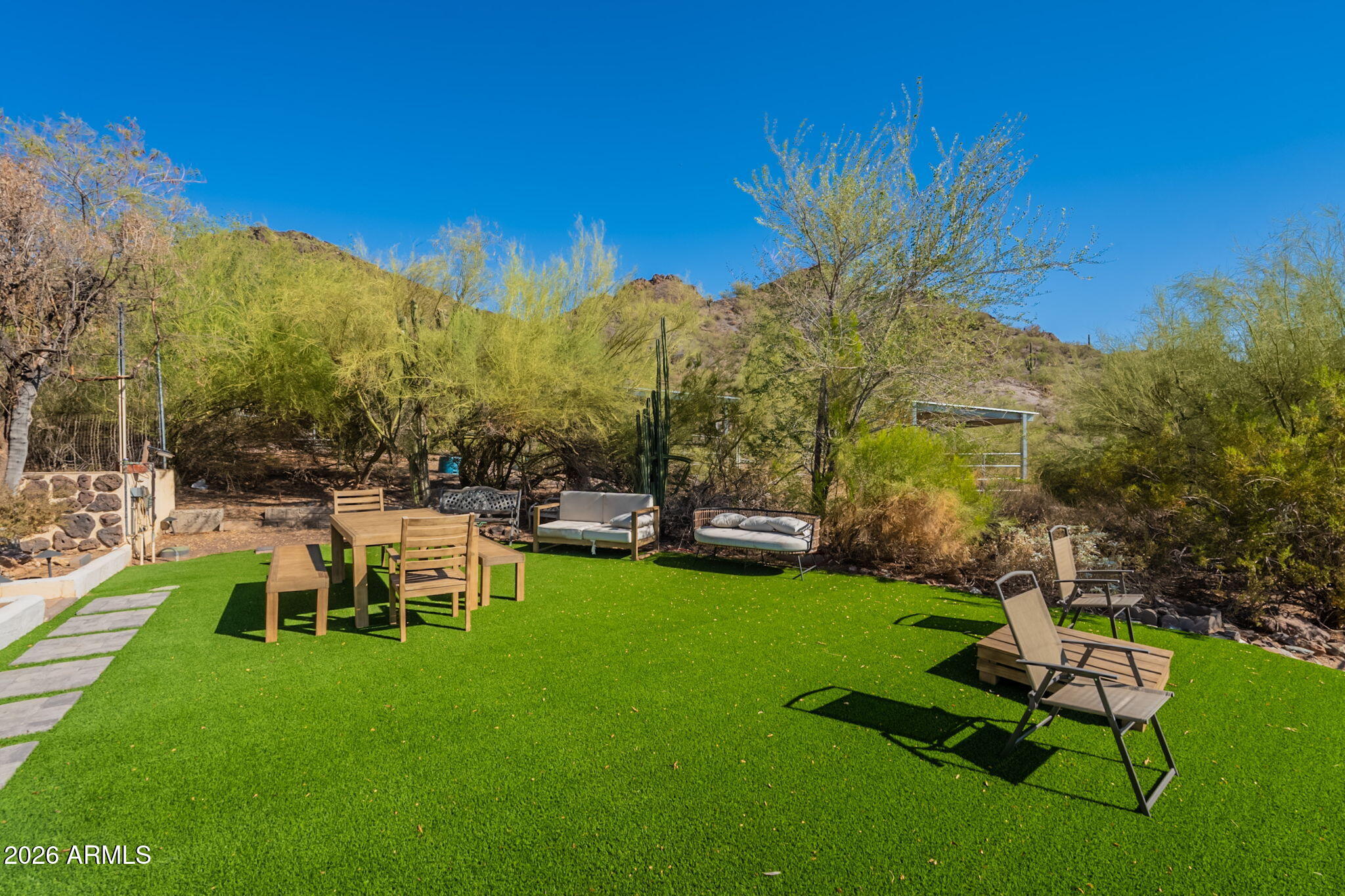 1902 E CORTEZ Street