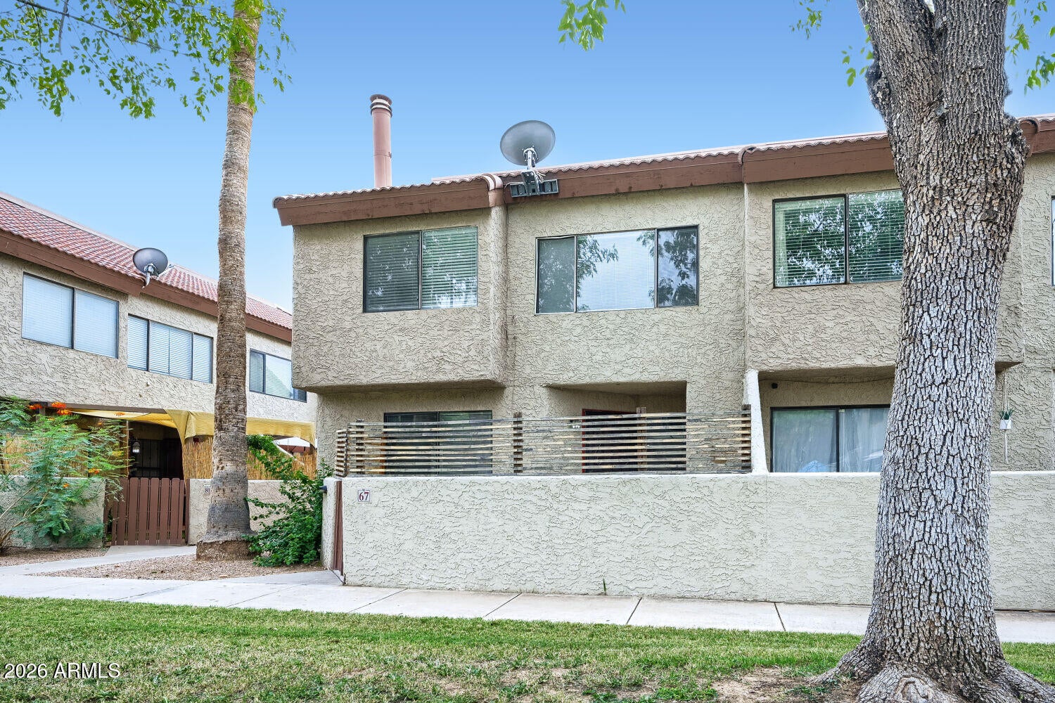 2040 S LONGMORE -- 67