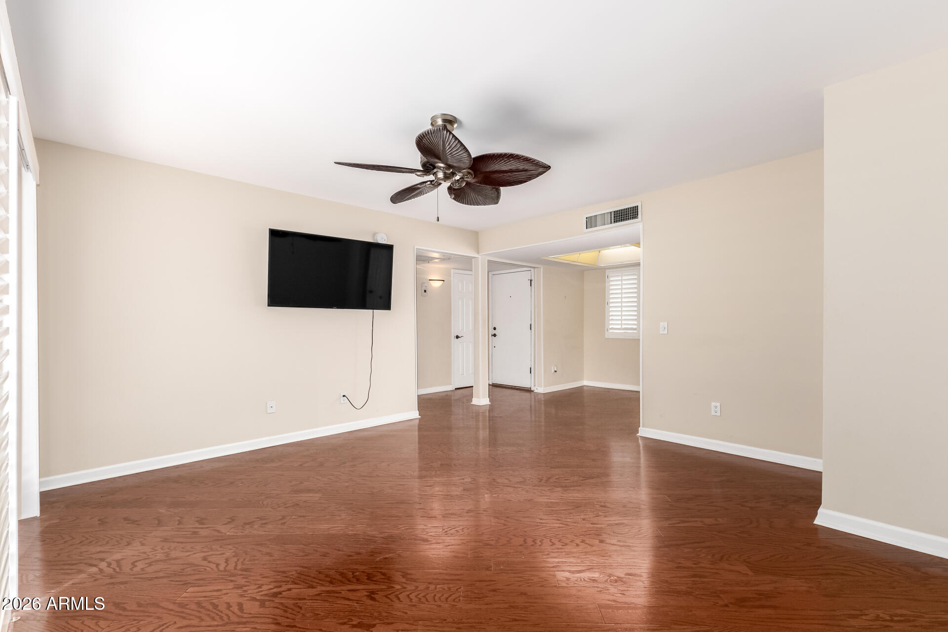 4444 E PARADISE VILLAGE Parkway N 127