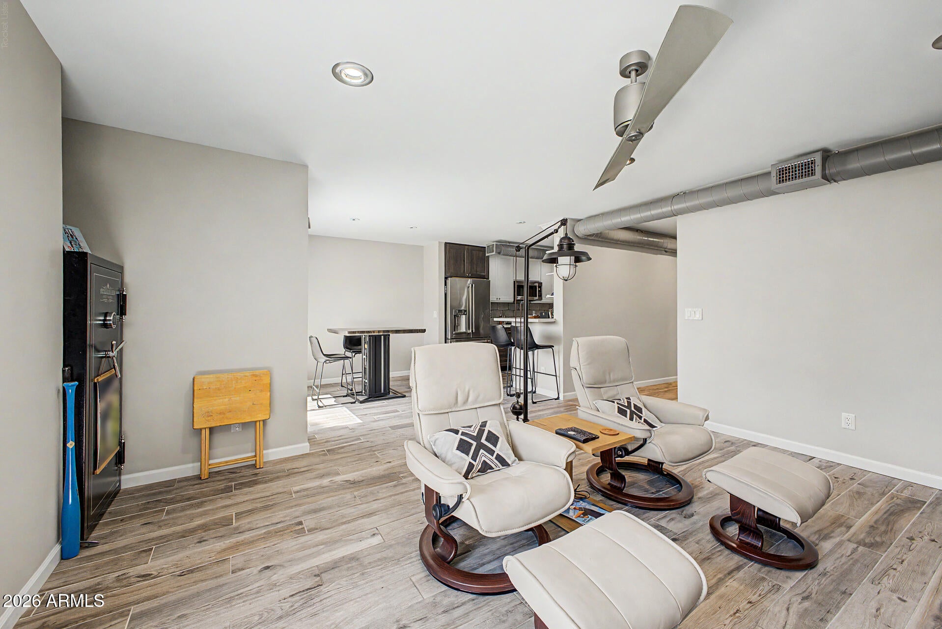 6159 E Indian School Road 103