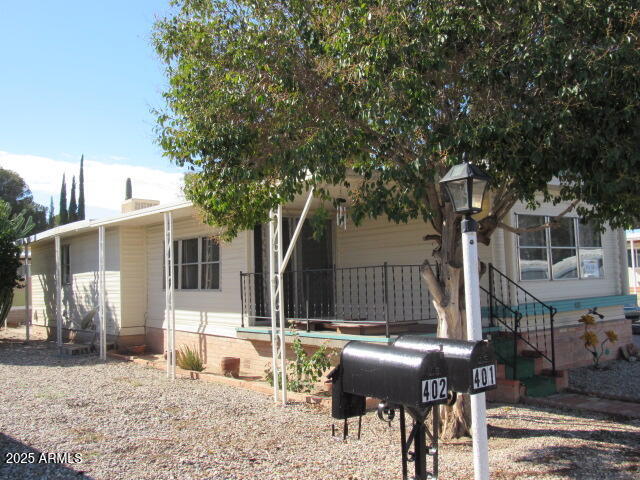 3411 S CAMINO SECO -- 401
