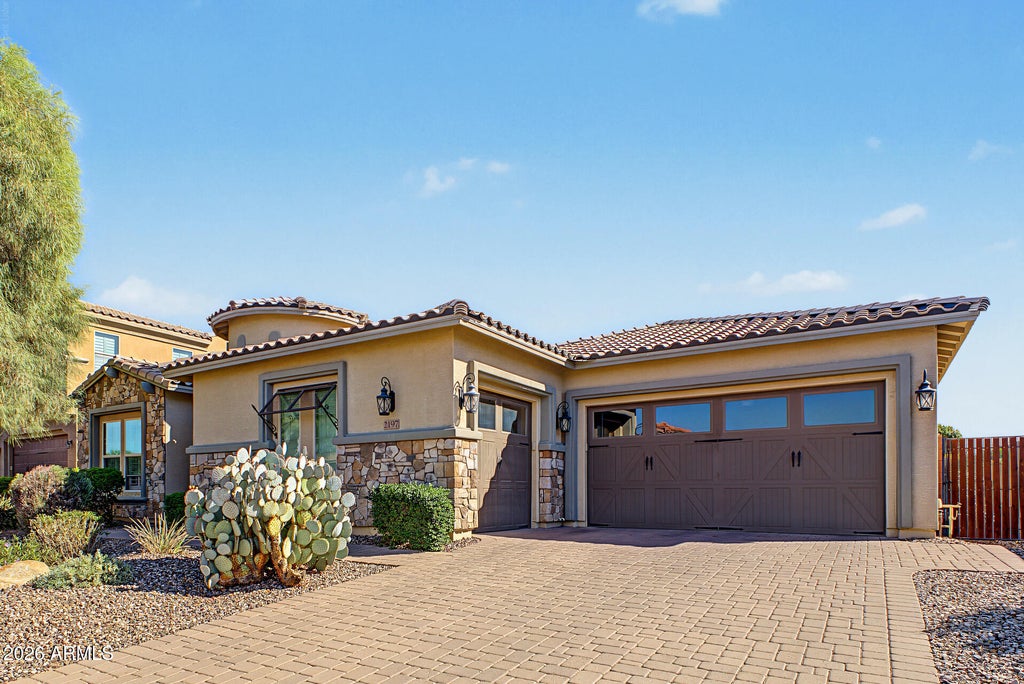 Photo of 2197 E Lindrick Drive, Gilbert, AZ 85298 (MLS # 7088261)