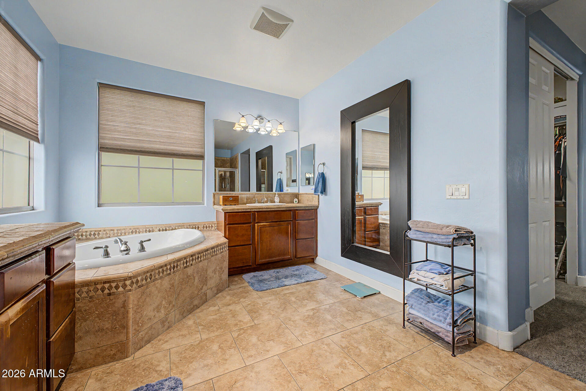 HIGLEY PARK - Residential