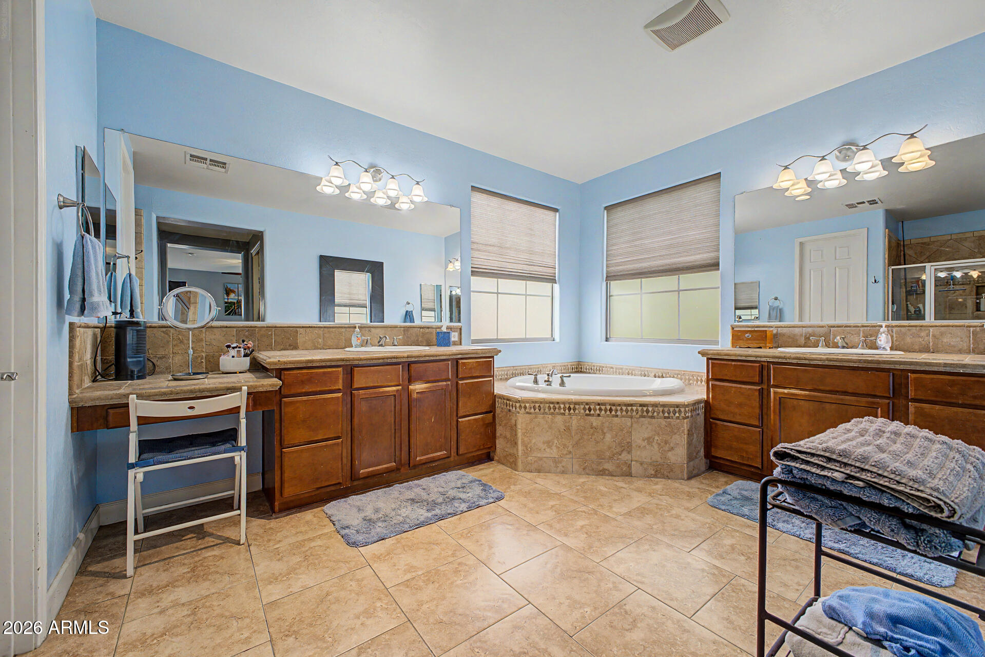 HIGLEY PARK - Residential