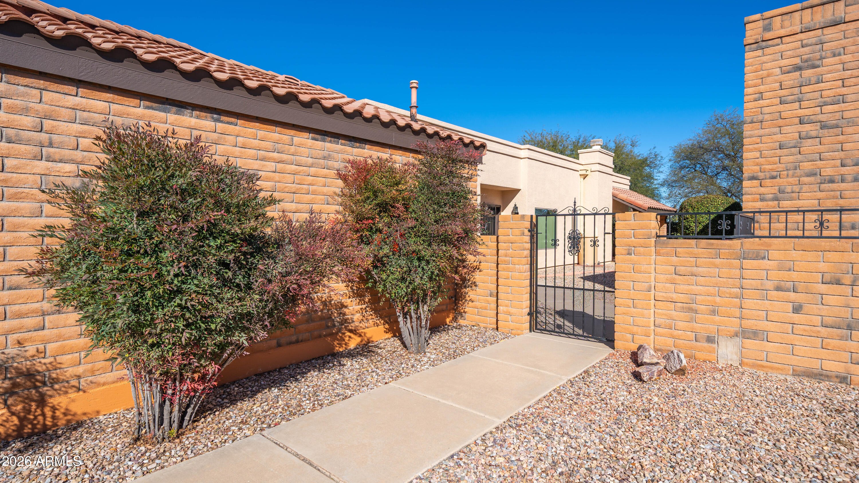 2743 VIA DEL ESTE --