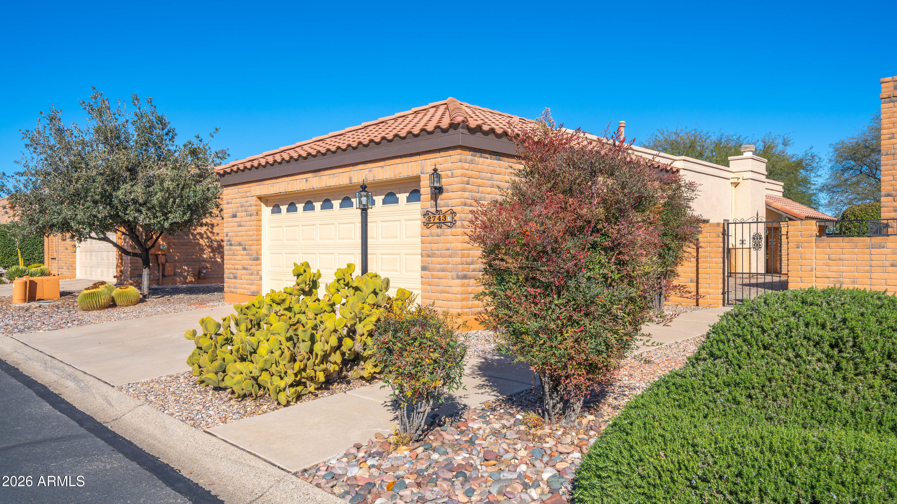 2743 VIA DEL ESTE --