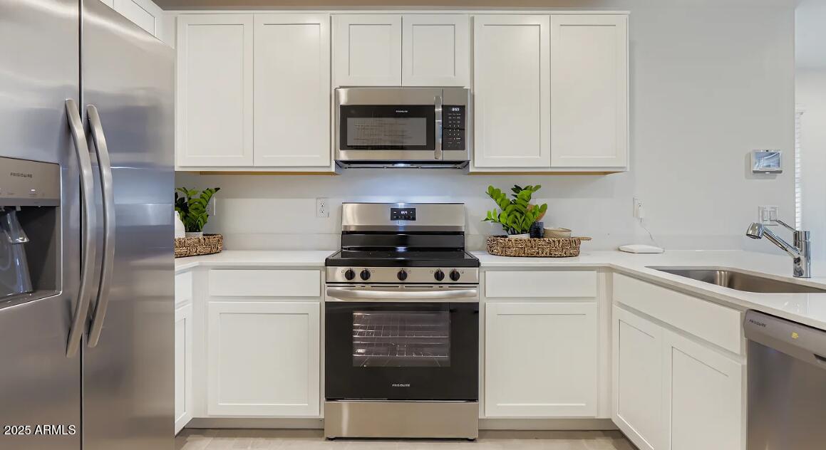 9630 W PICCADILLY Road