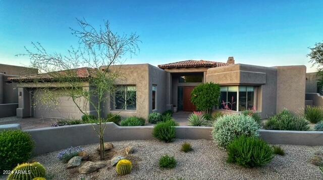 10040 E HAPPY VALLEY Road 2040