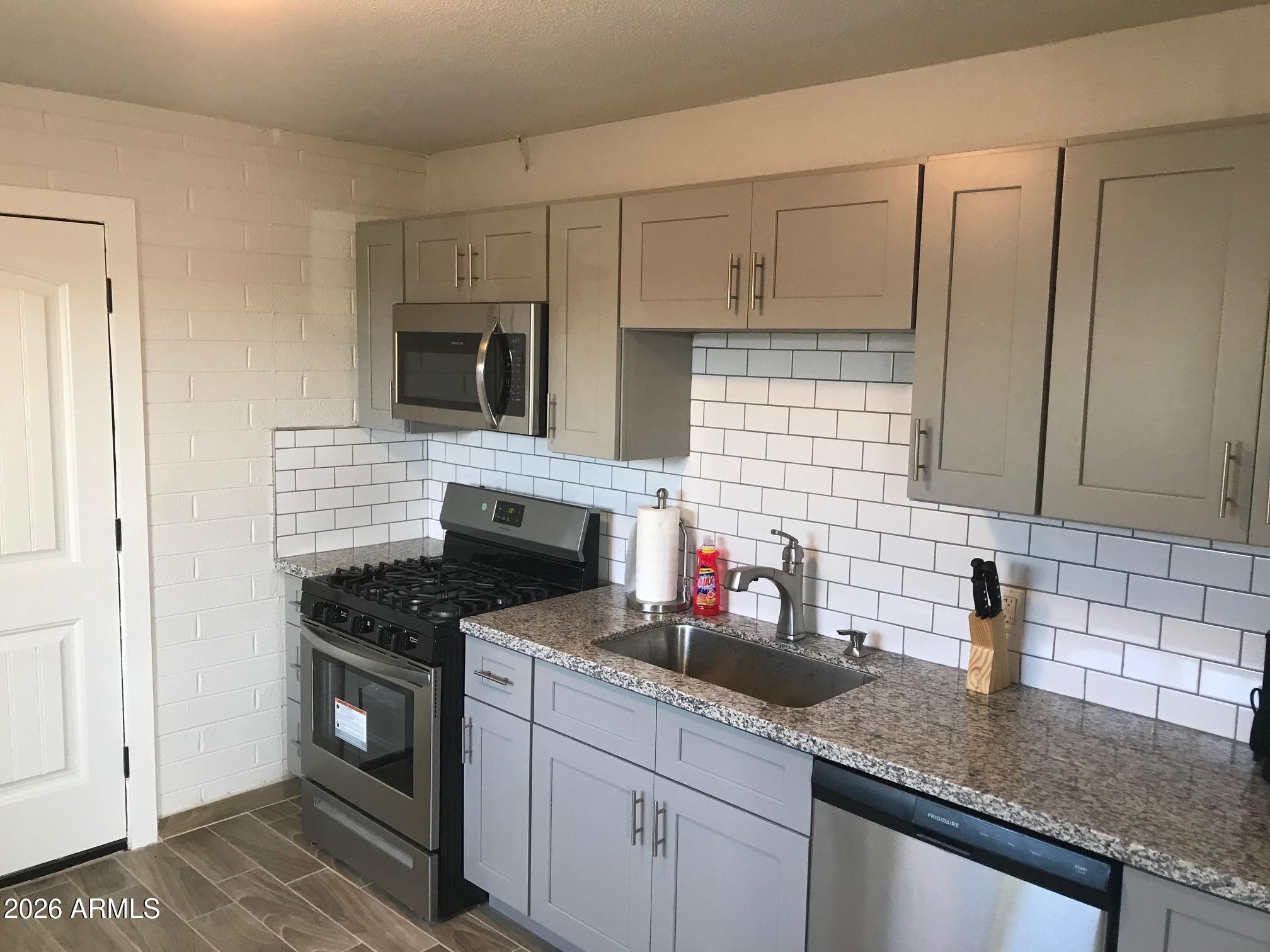 1156 E Tempe Drive