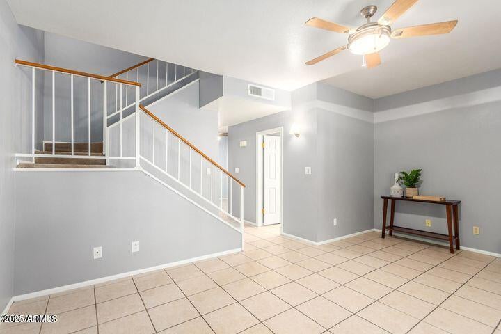 1017 E Maryland Avenue Unit 110