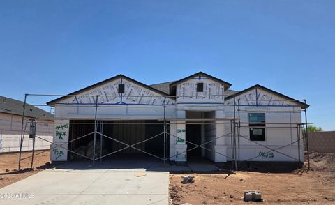 Photo of 5855 E California Court, San Tan Valley, AZ 85140 (MLS # 7013748)