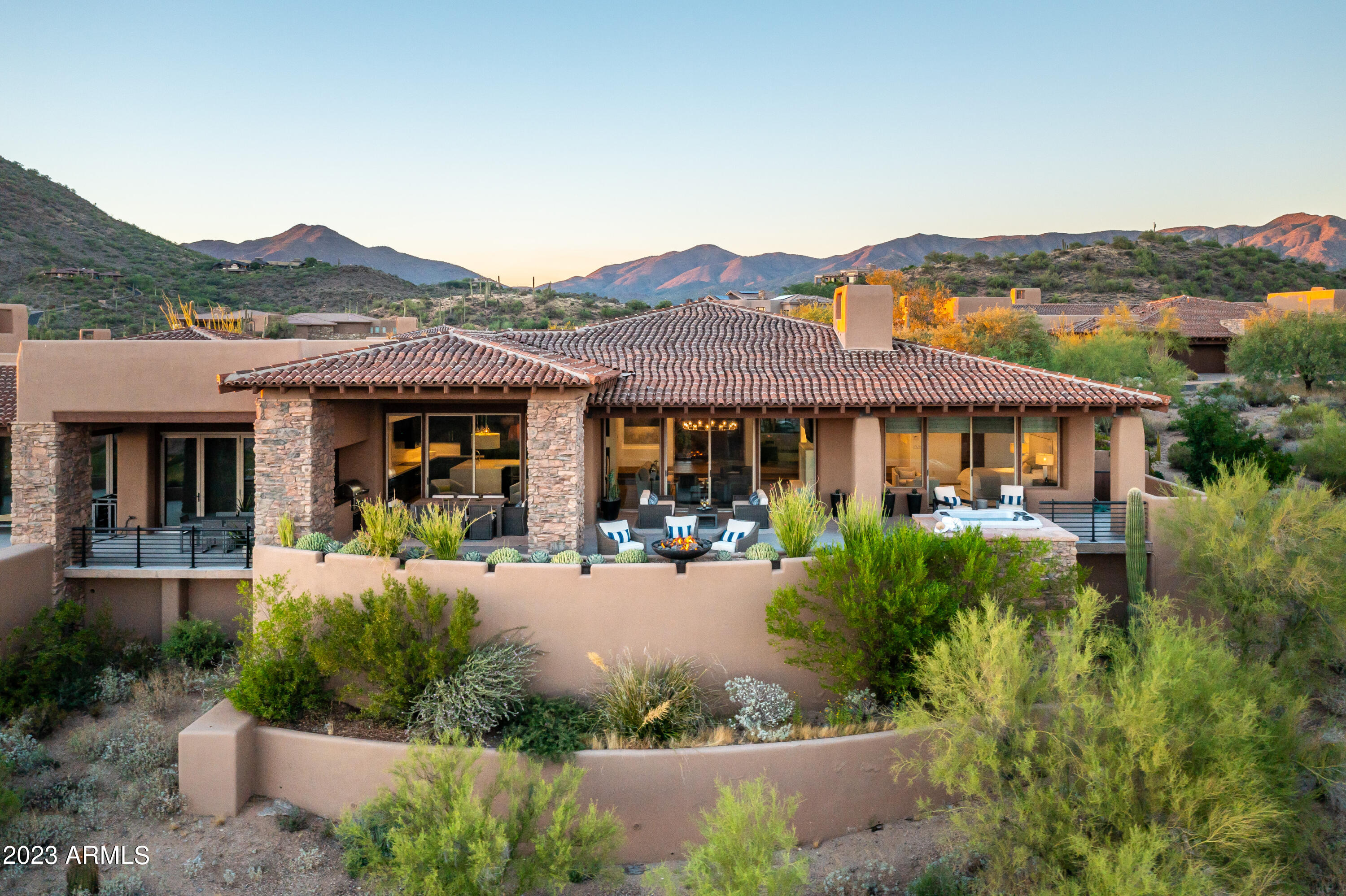 DESERT MOUNTAIN - Residential