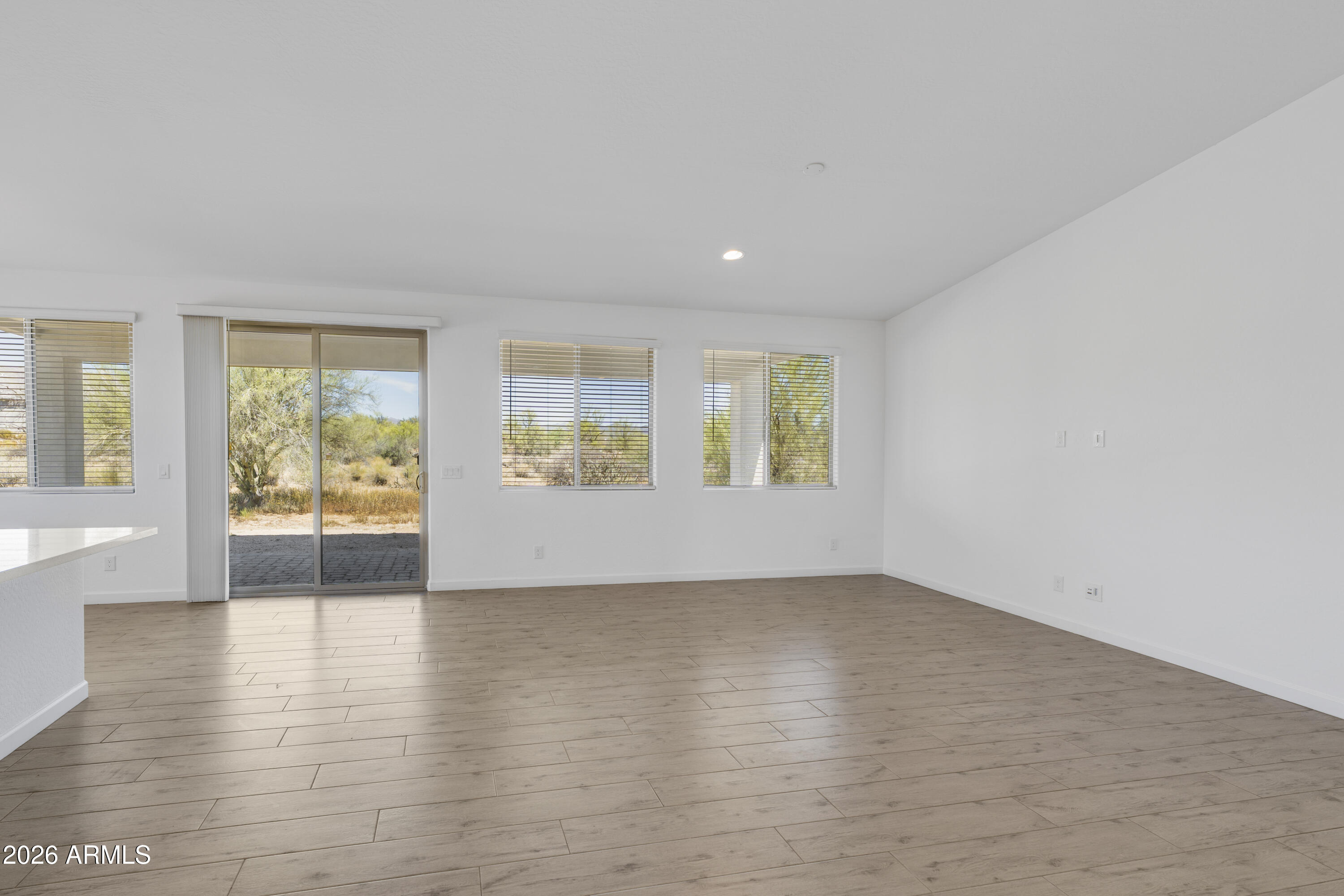 16342 E DIXILETA Drive