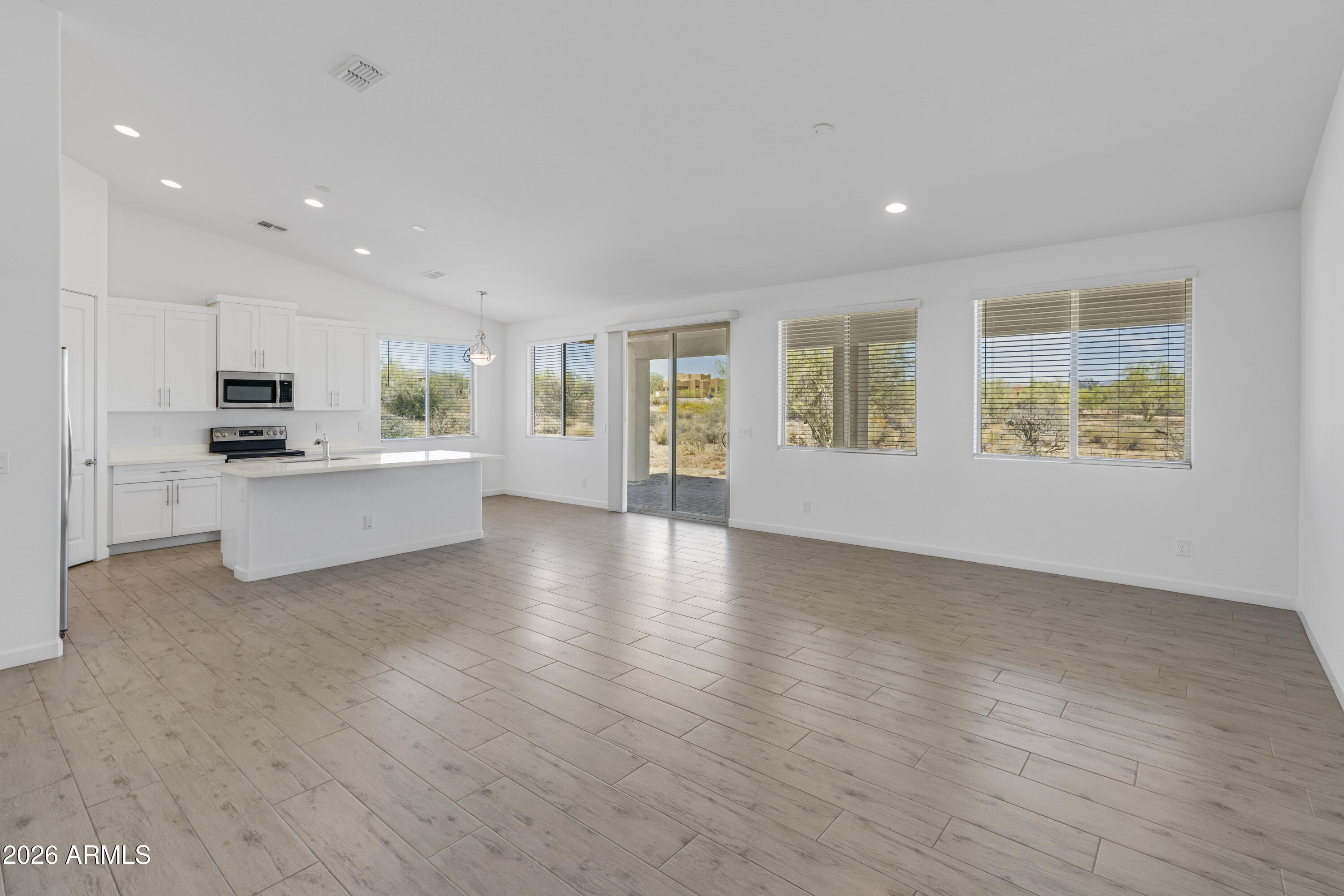 16342 E DIXILETA Drive