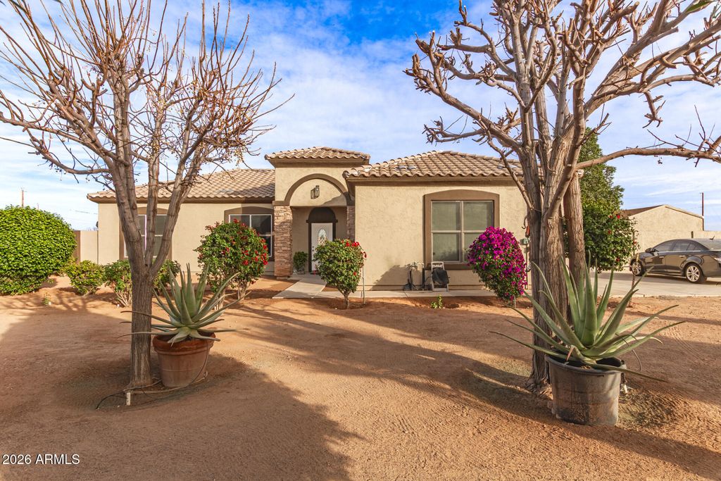 Photo of 35001 N Surrey Lane, San Tan Valley, AZ 85140 (MLS # 6964598)