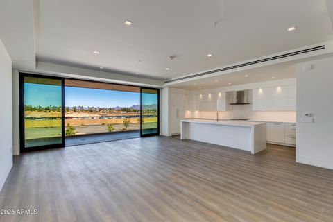 Photo of 6587 N Palmeraie Boulevard #2011, Paradise Valley, AZ 85253 (MLS # 7014069)