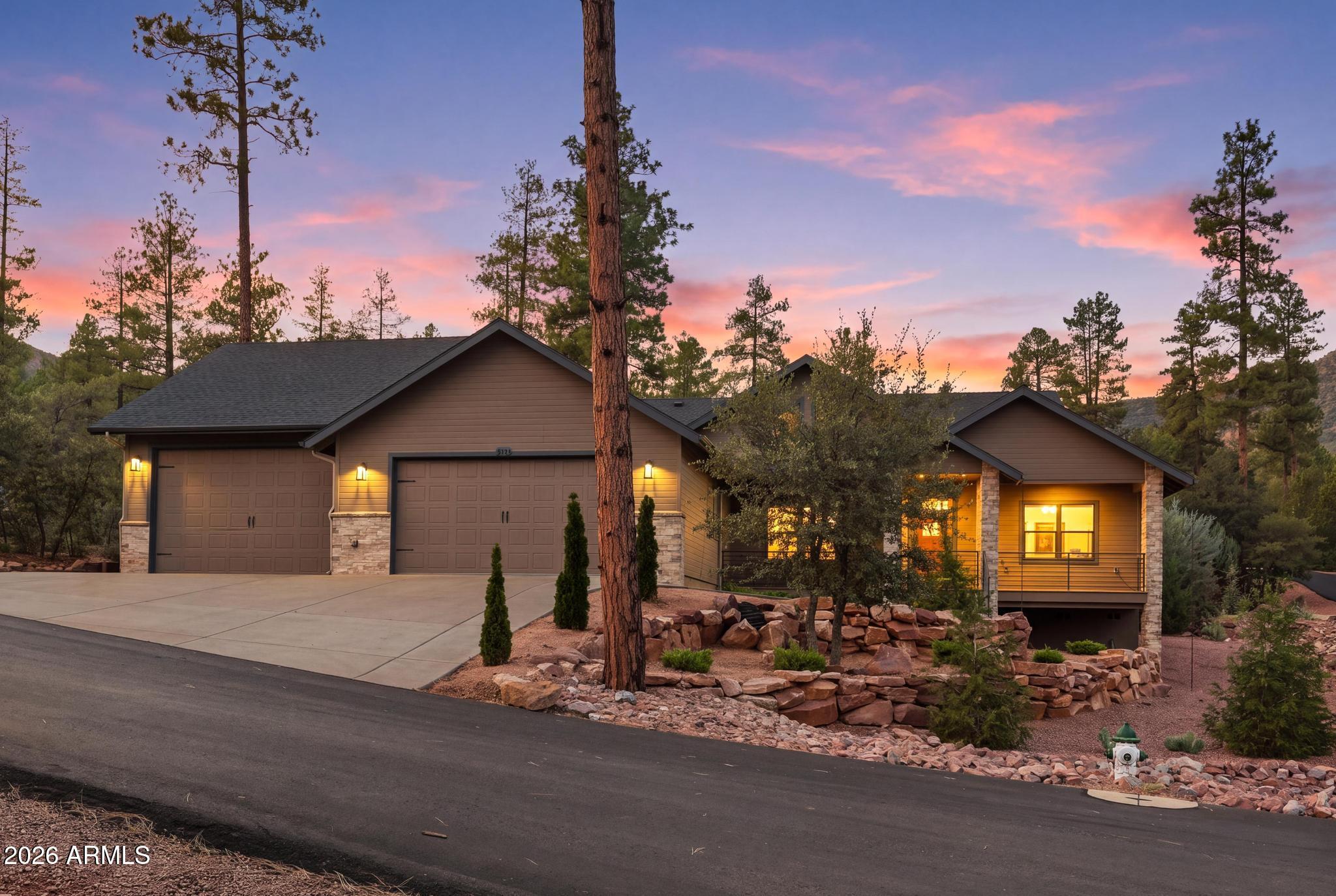4016 W Forest Court