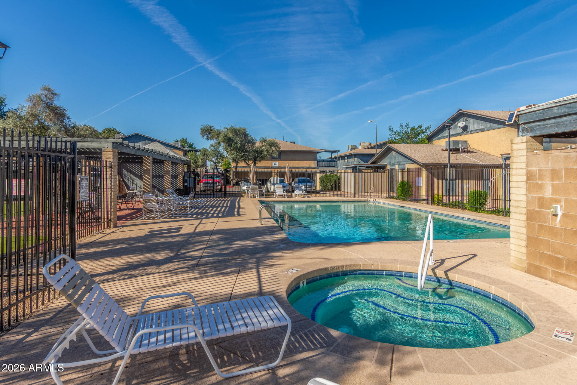 CHANDLER MEADOWS CONDOMINUM 2 A B C D 50A B C D - Residential
