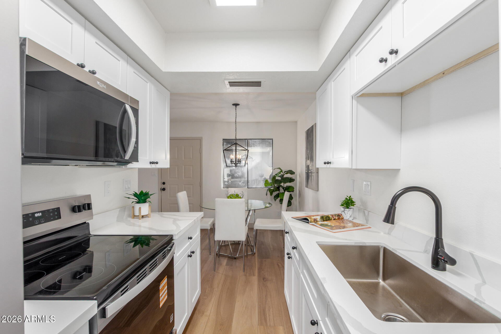 286 W PALOMINO Drive 26