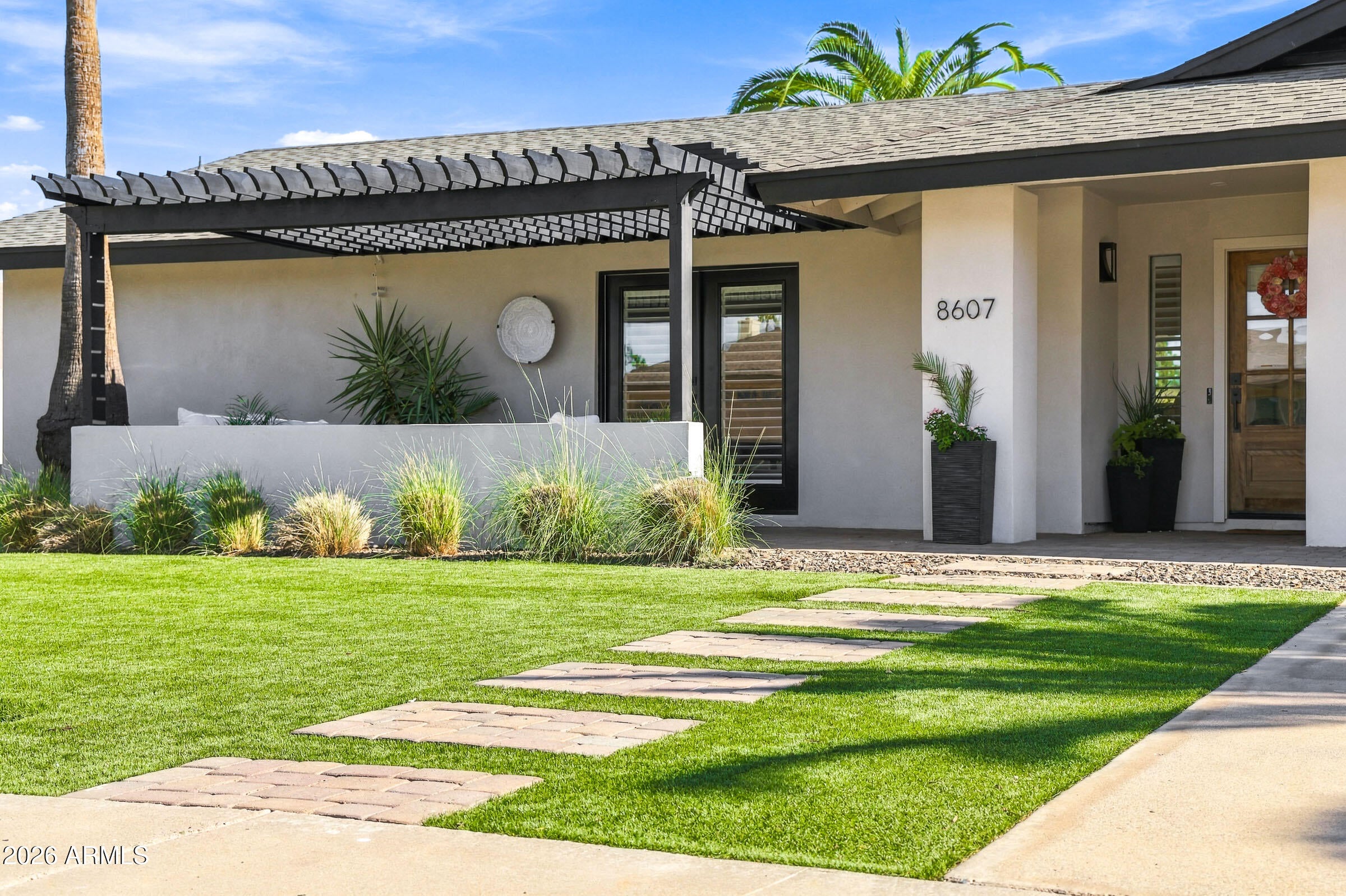 8607 E SAN DANIEL Drive