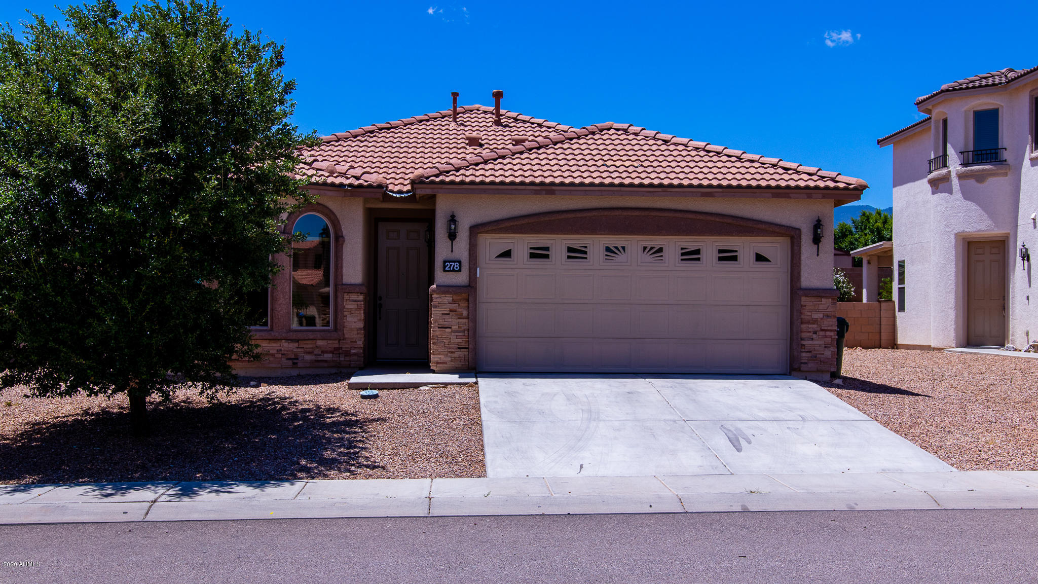 SUMMIT HEIGHTS - Residential