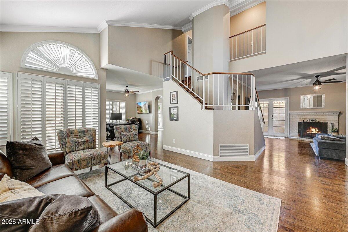 5017 E TIERRA BUENA Lane