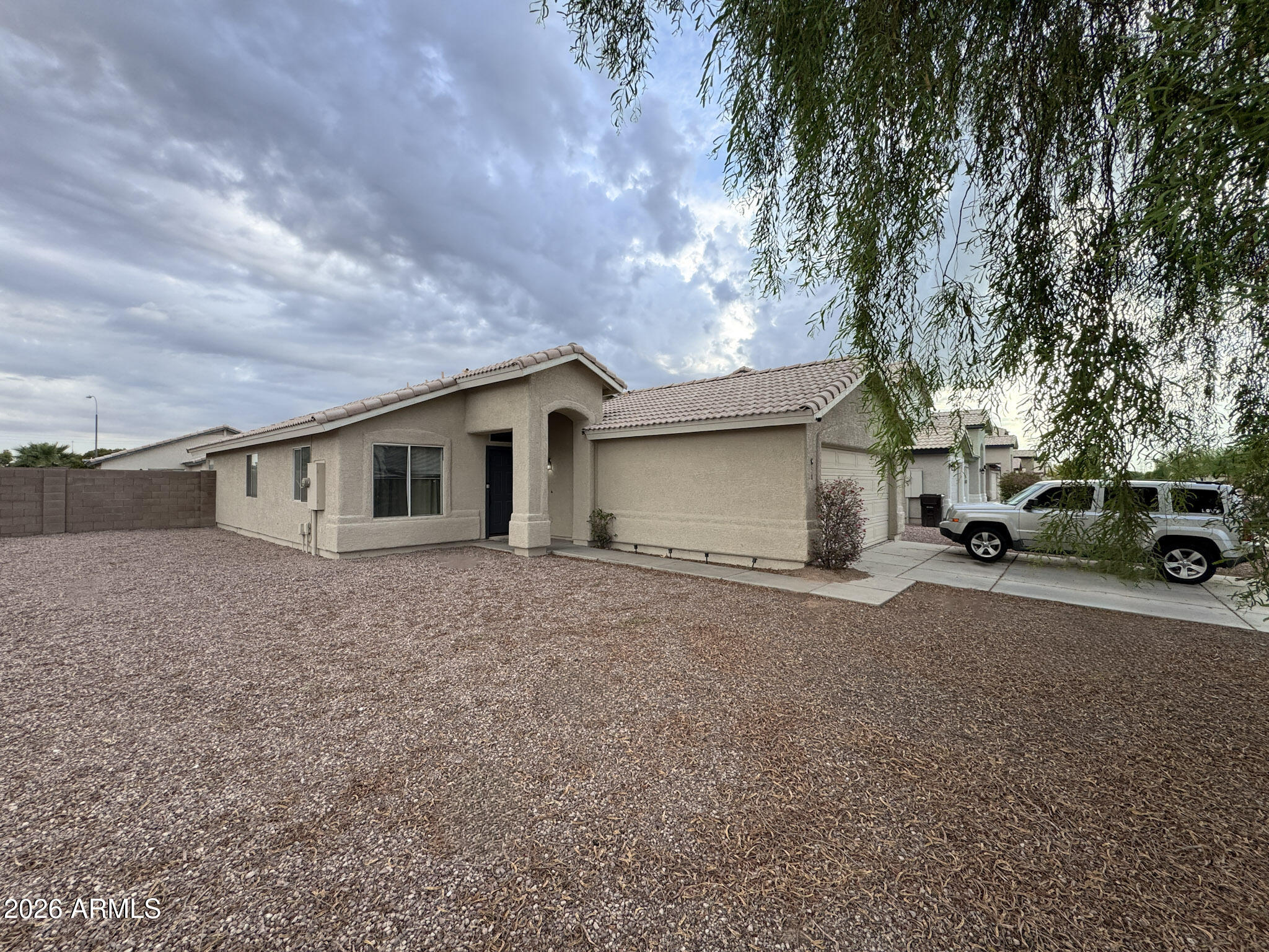 8630 W LAS PALMARITAS Drive