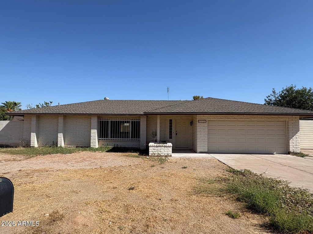 Photo of 4325 E Shangri La Road, Phoenix, AZ 85028 (MLS # 7052606)