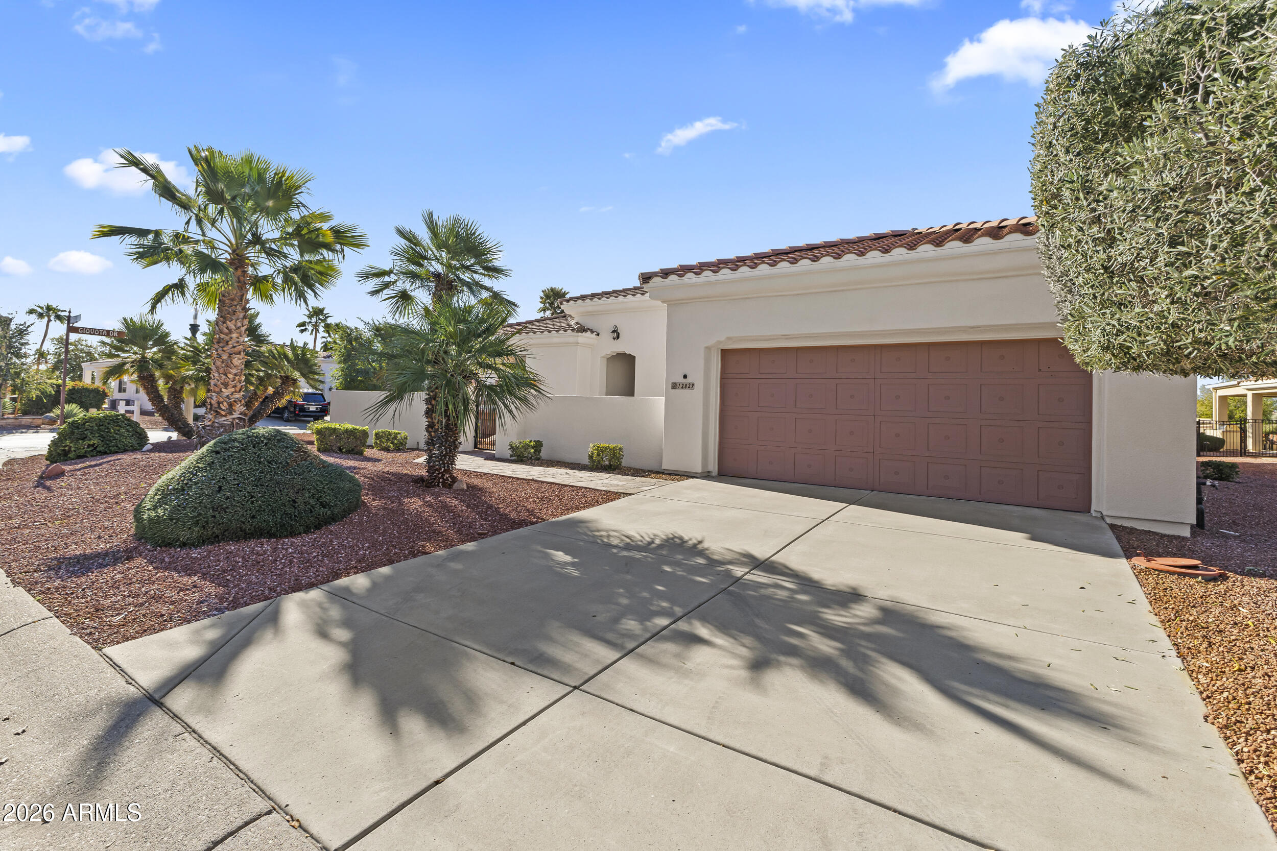 12829 W CABRILLO Court