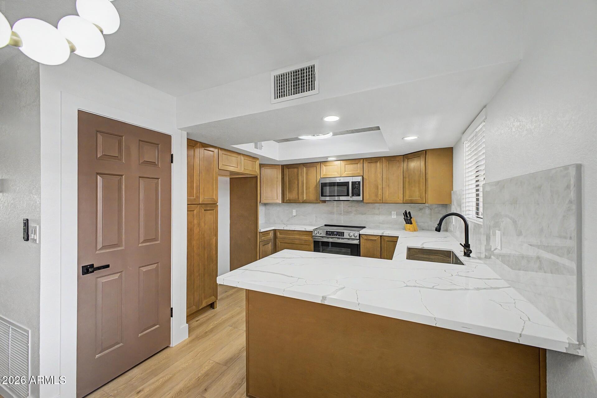 4303 E CACTUS Road 114
