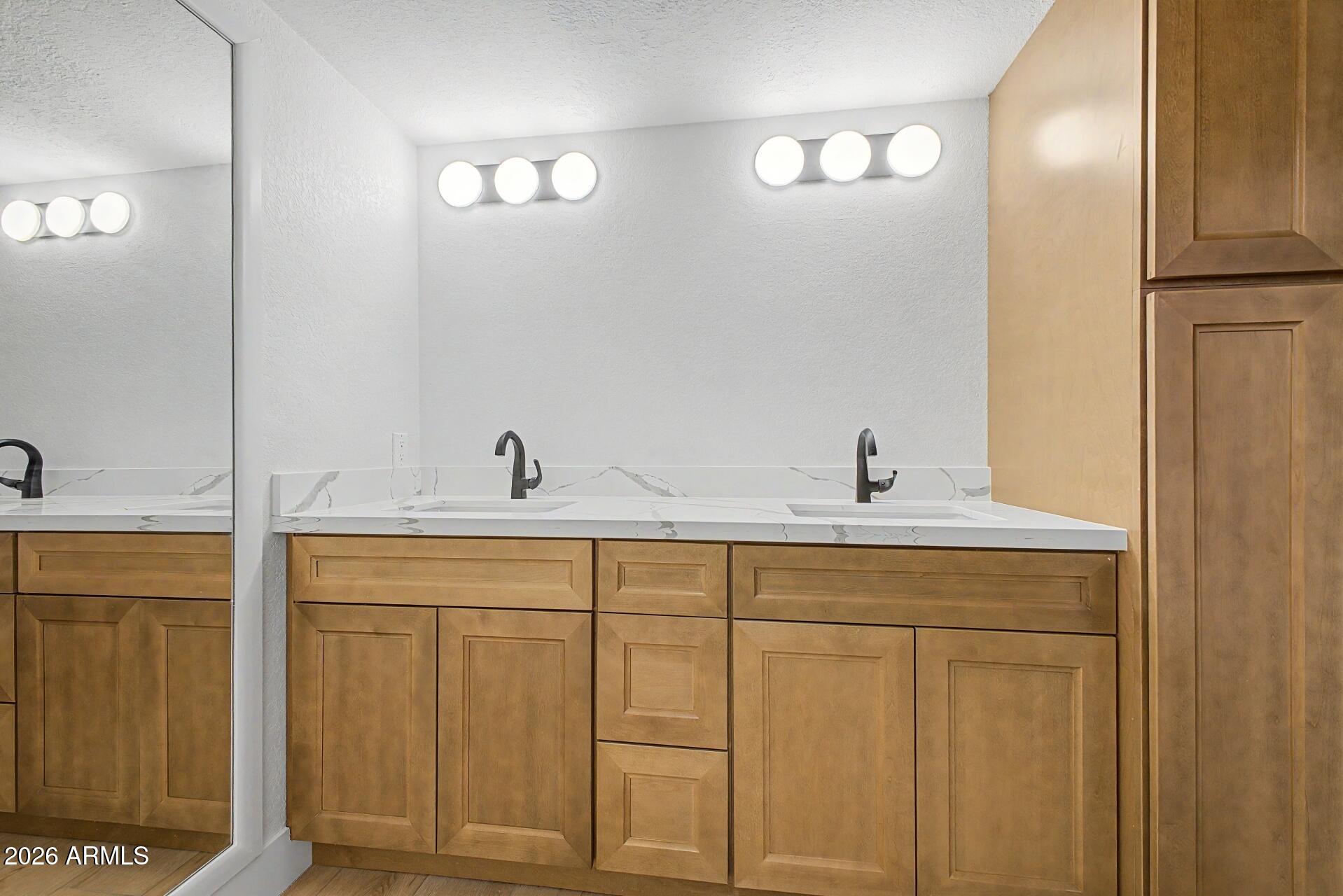4303 E CACTUS Road 114