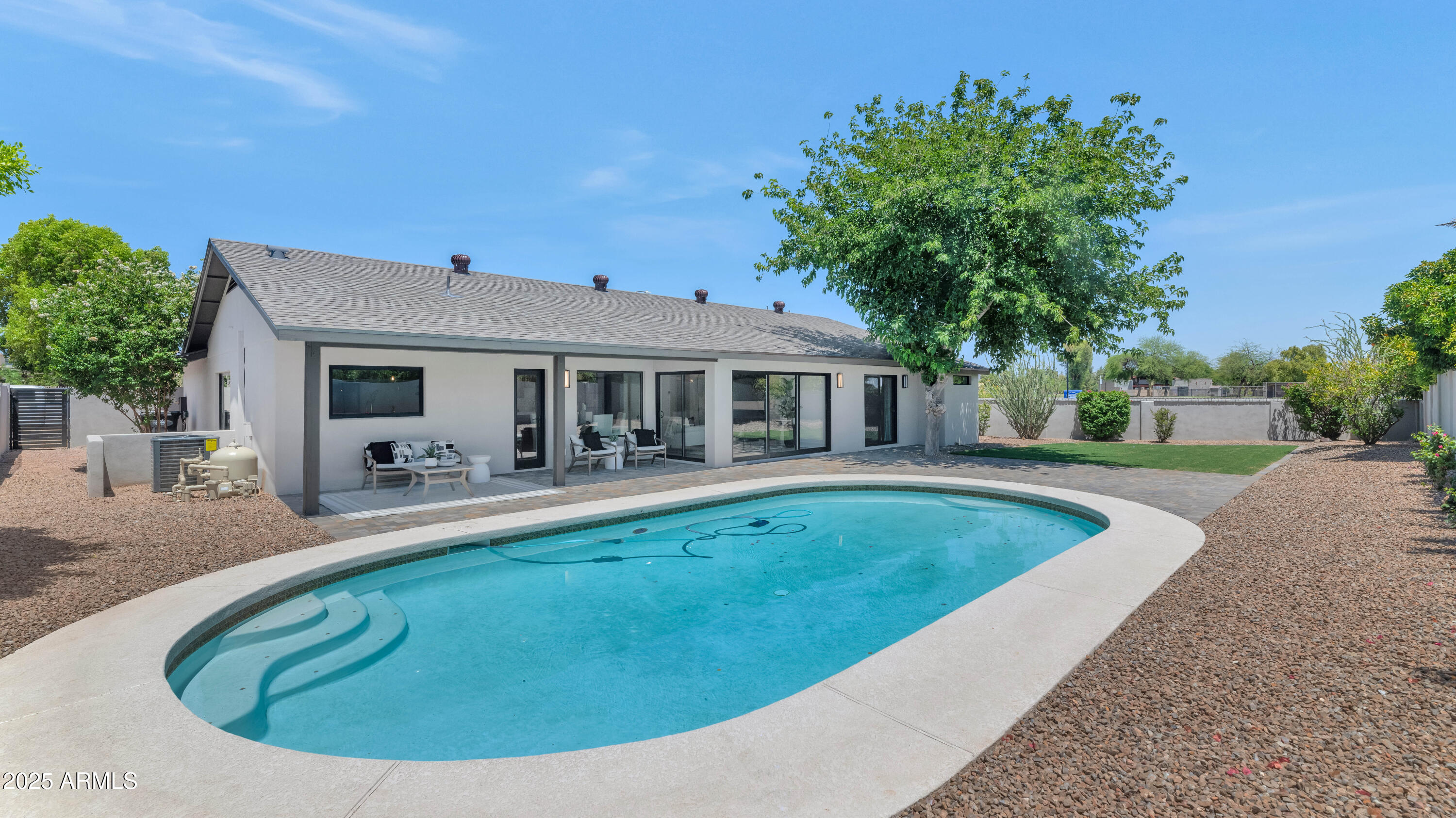 9450 N 83RD Place