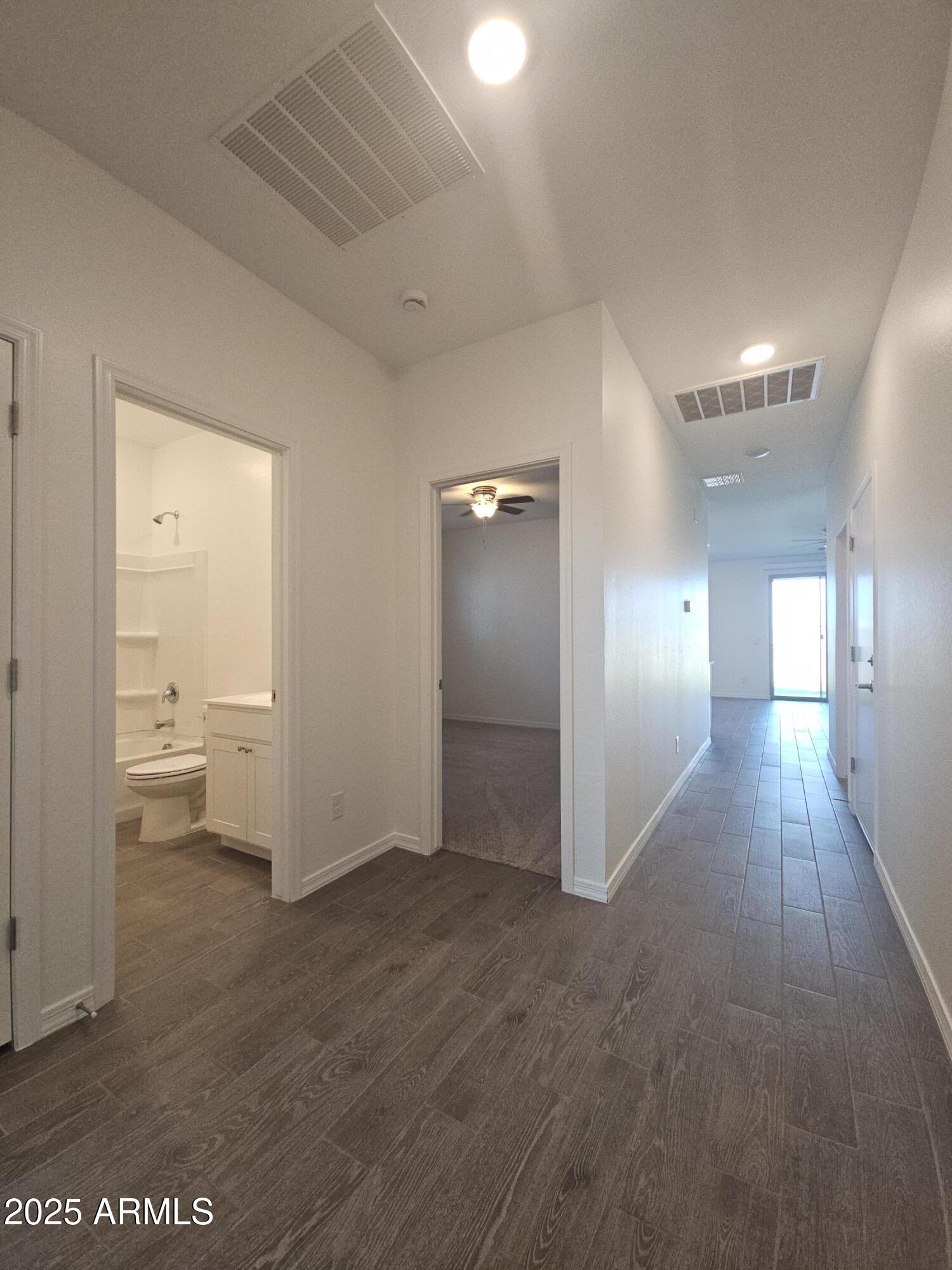 37584 N SINGLETREE Drive