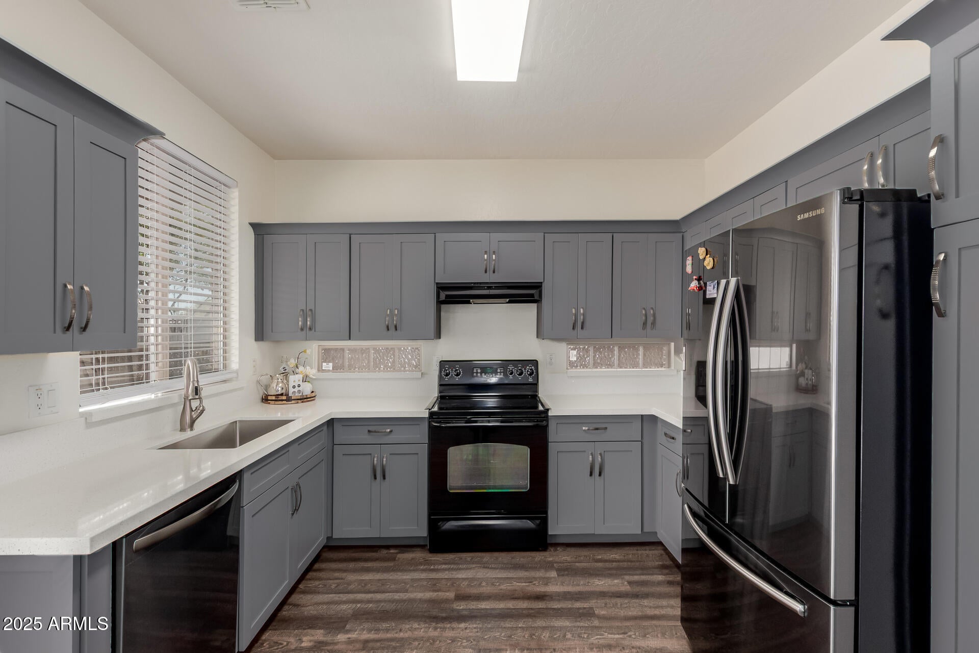 11429 W YAVAPAI Street