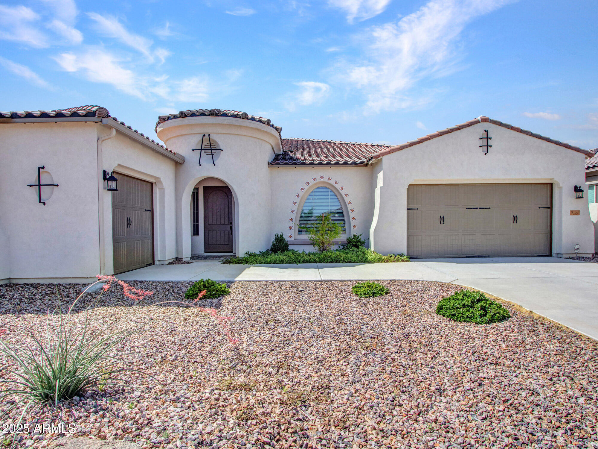 9157 W Country Club Trail