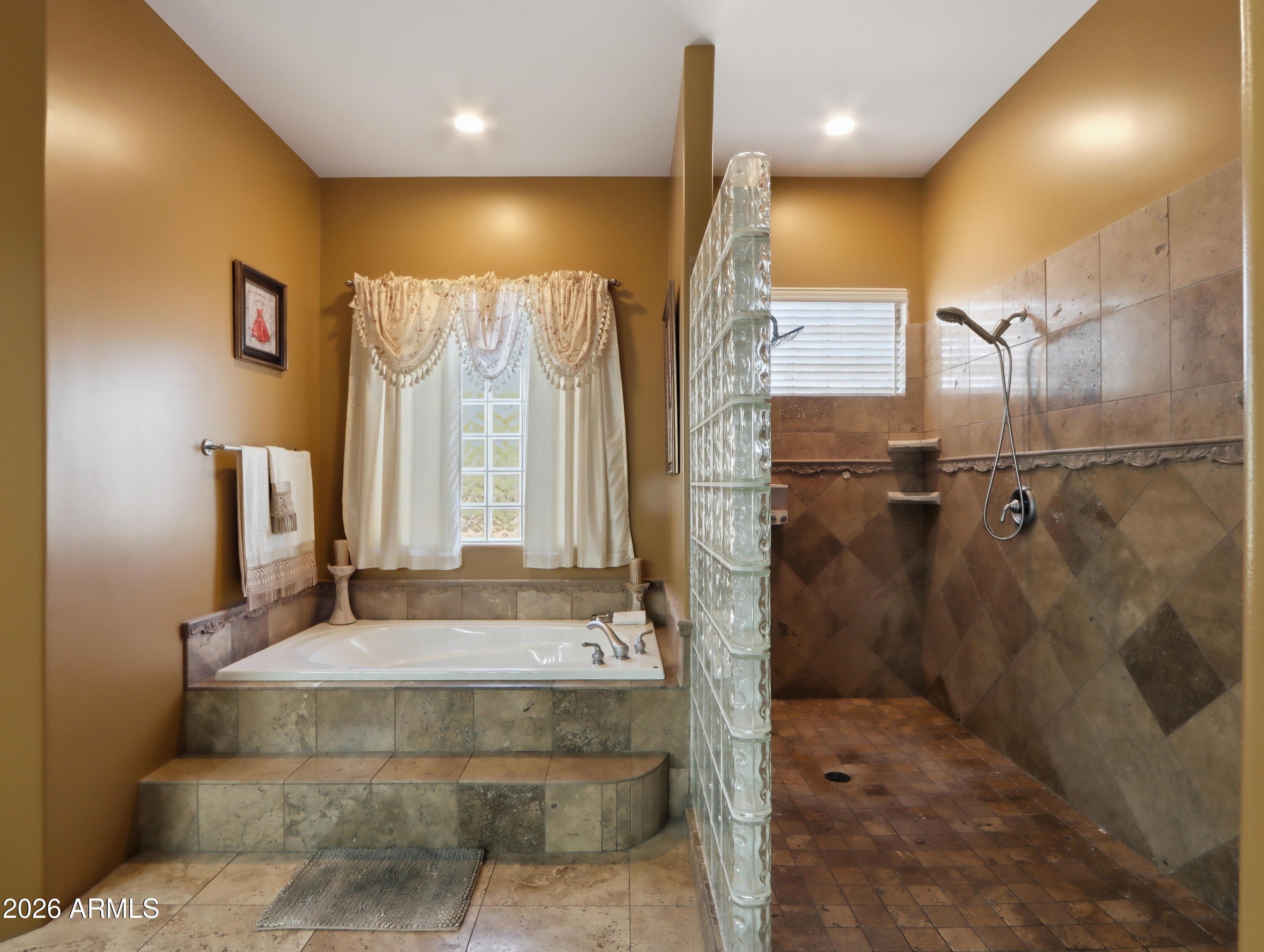 STONERIDGE ESTATES - Residential