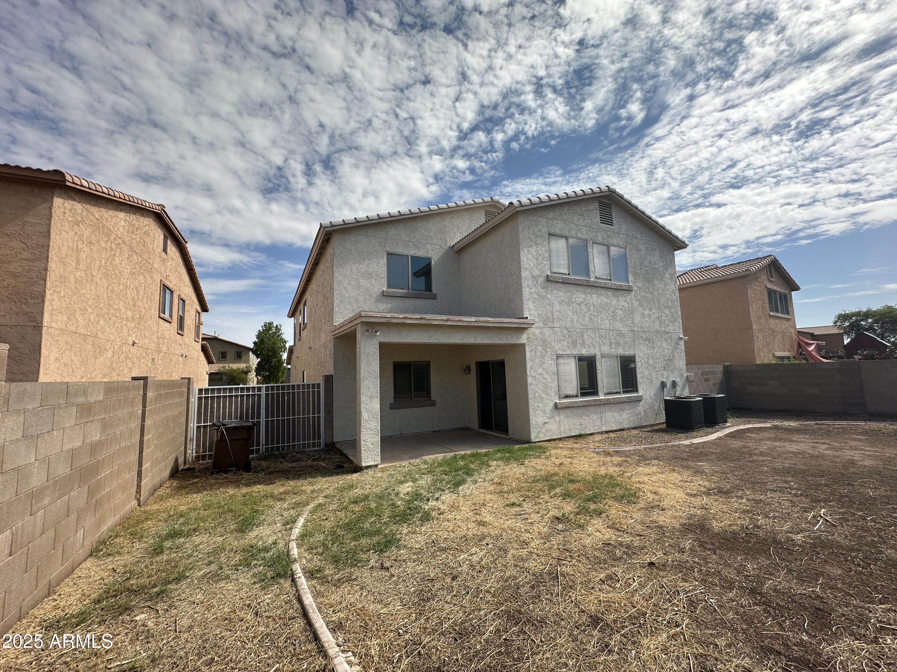 231 E MULE TRAIN Trail