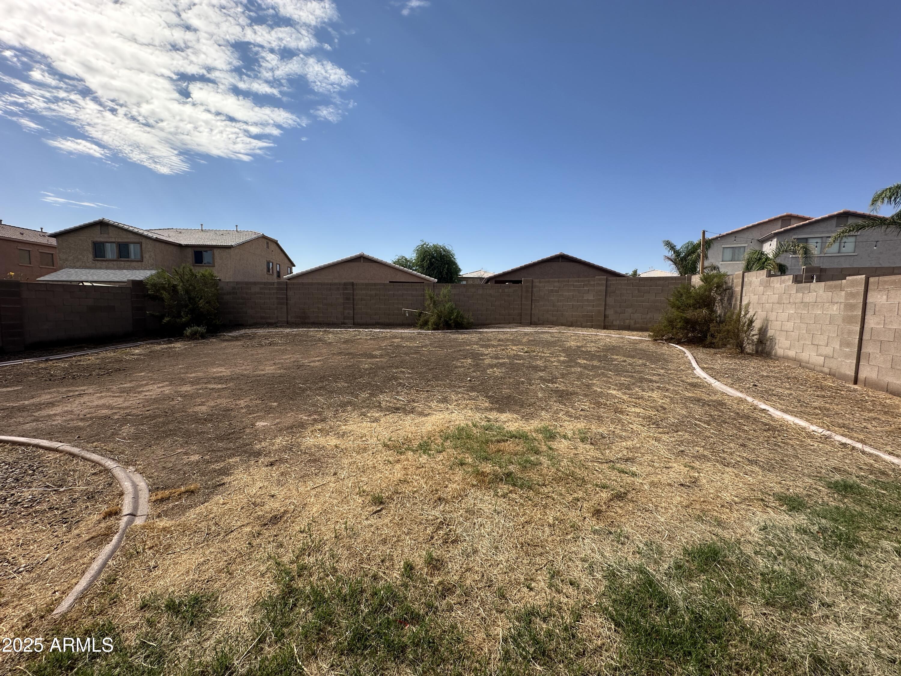 231 E MULE TRAIN Trail