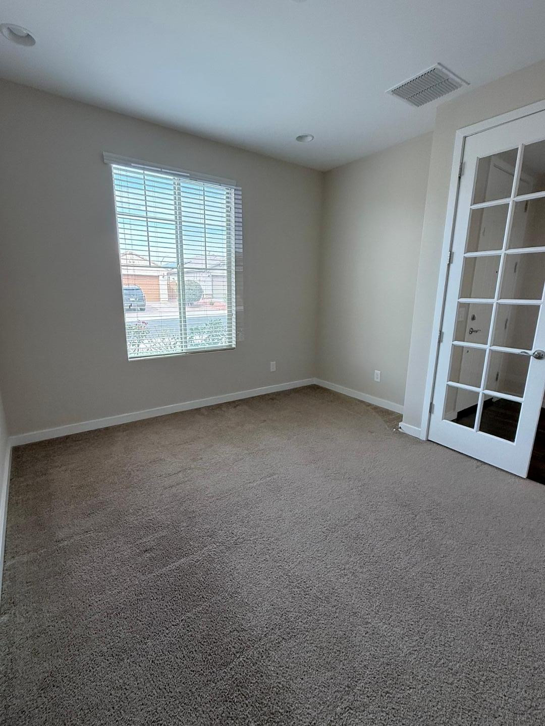 9519 W Fallen Leaf Lane