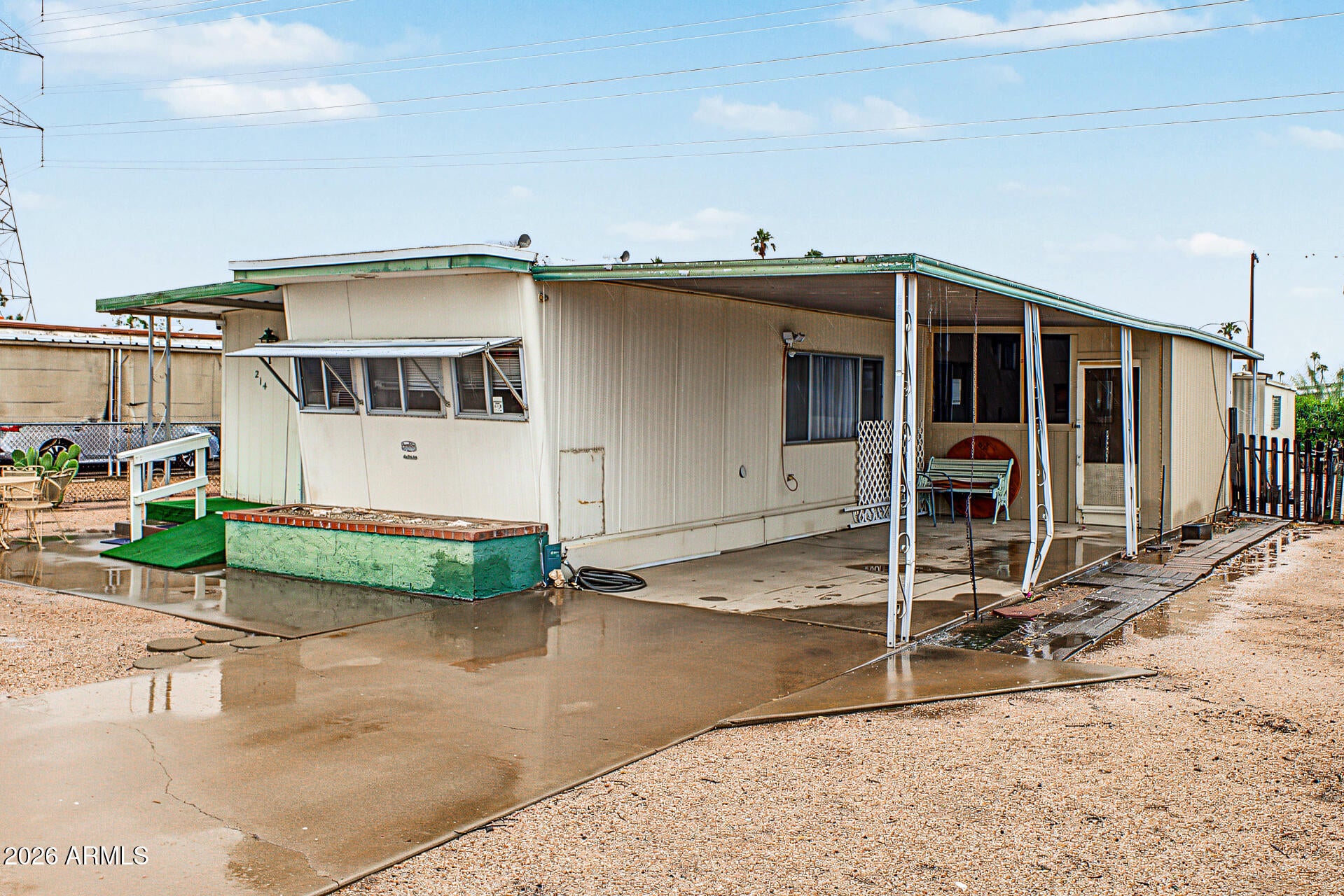 214 S 38TH Street