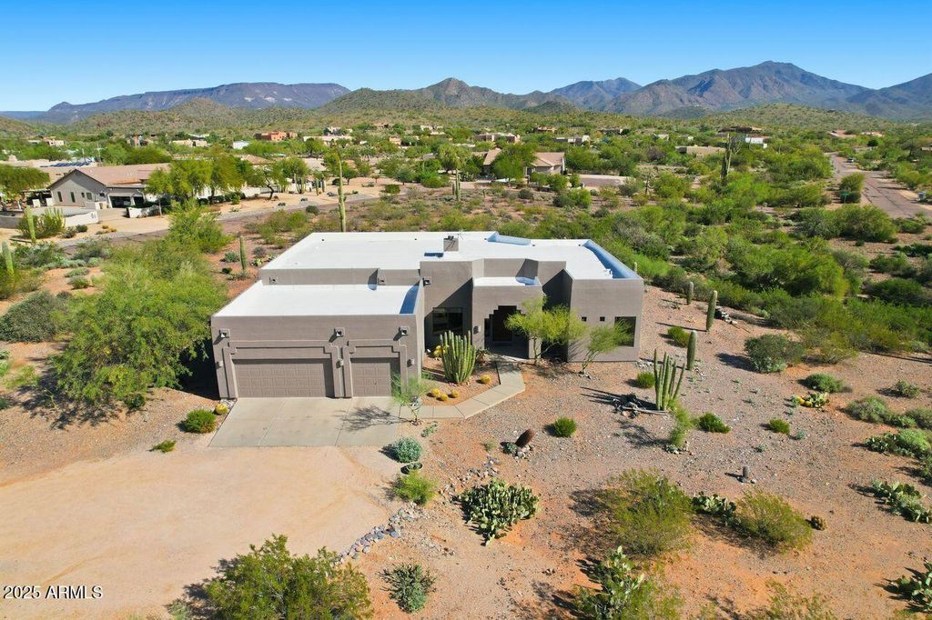 Photo of 5675 E Desert Winds Drive, Cave Creek, AZ 85331 (MLS # 6947781)