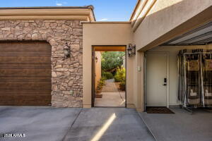 3912 E MINTON Circle