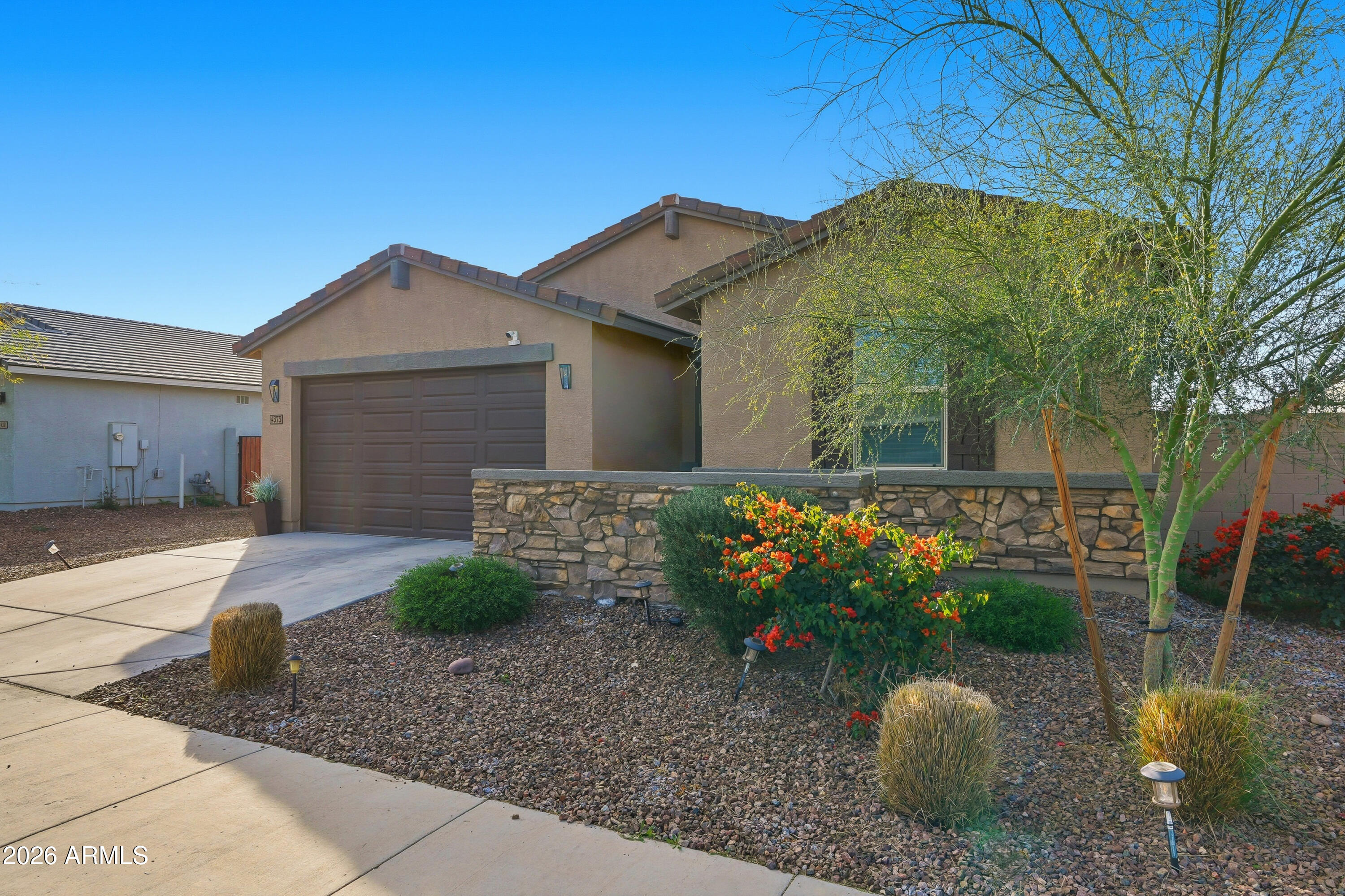 4373 E Gallop Trail Trail