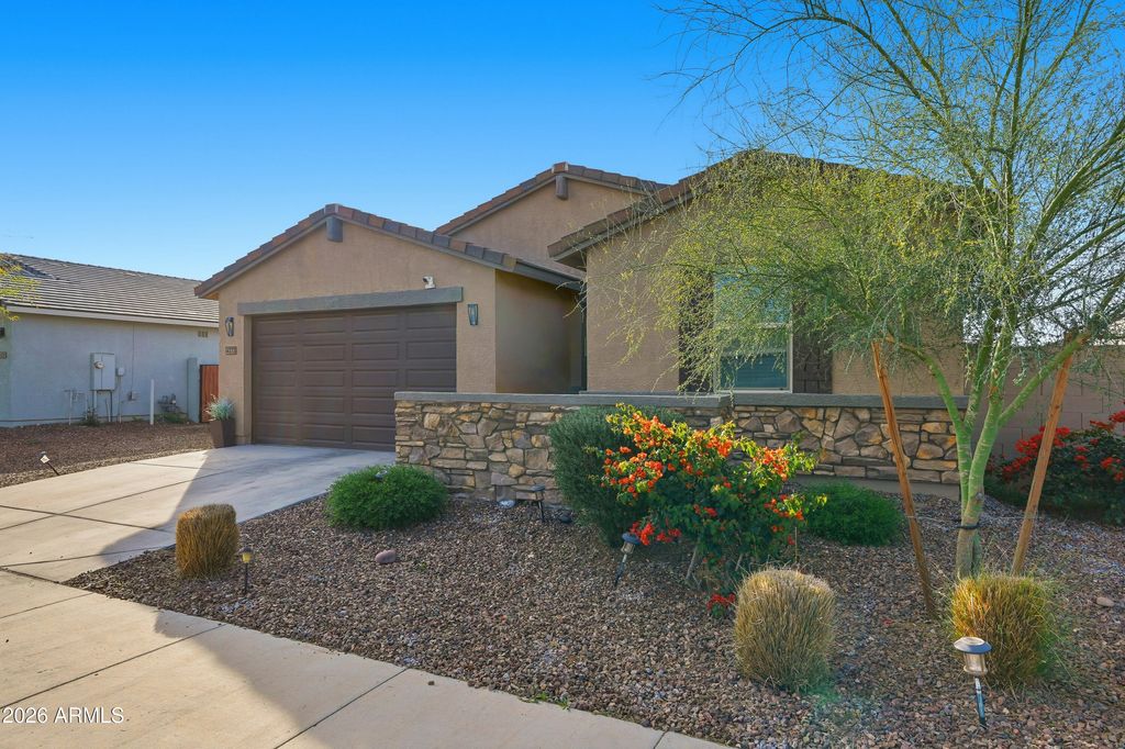 Photo of 4373 E Gallop Trail Trail, San Tan Valley, AZ 85140 (MLS # 6982065)