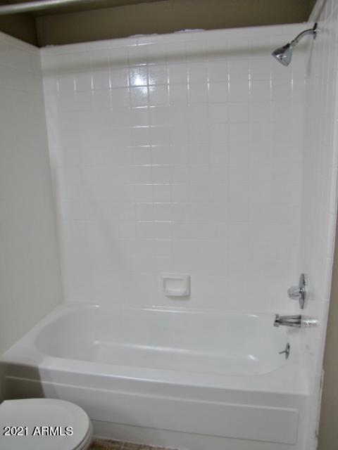 CASITAS PLACE UNIT 2 - Residential Lease
