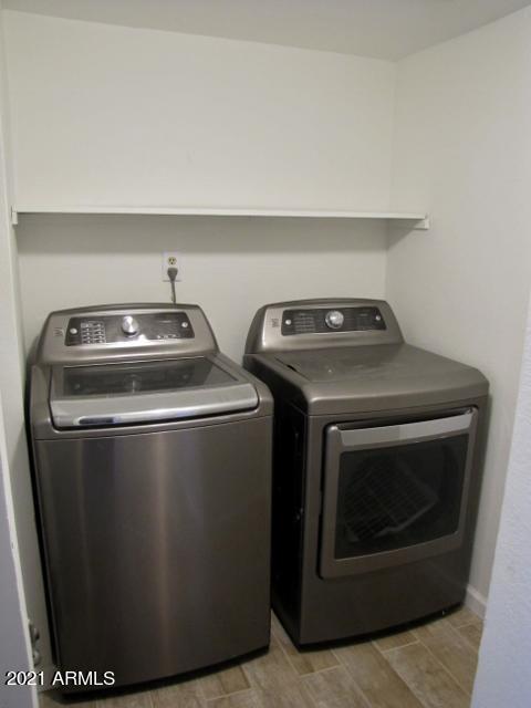 CASITAS PLACE UNIT 2 - Residential Lease