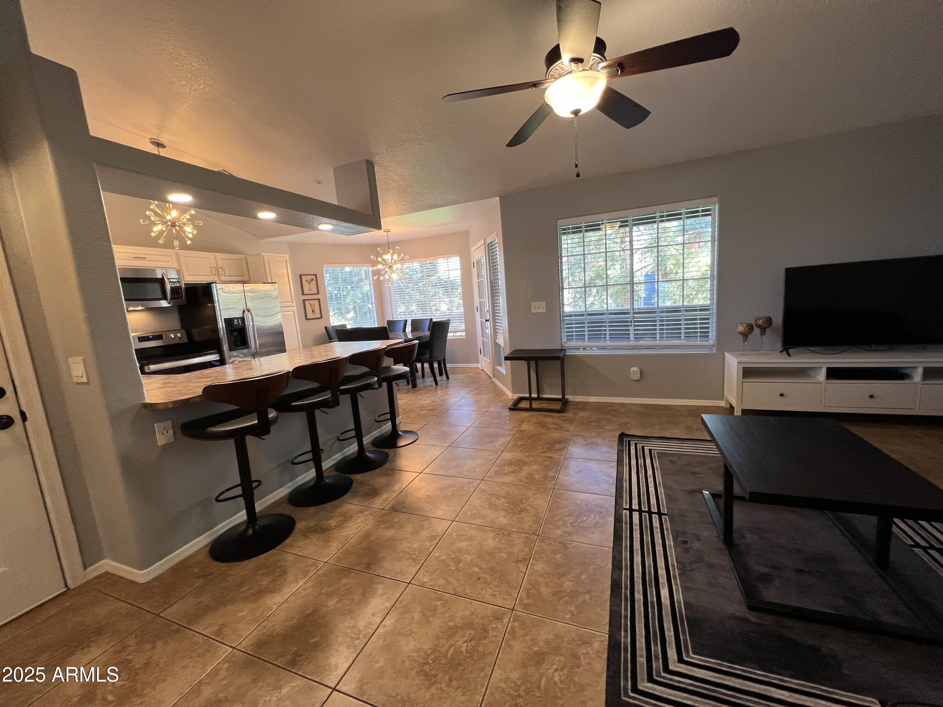 255 S KYRENE Road 231